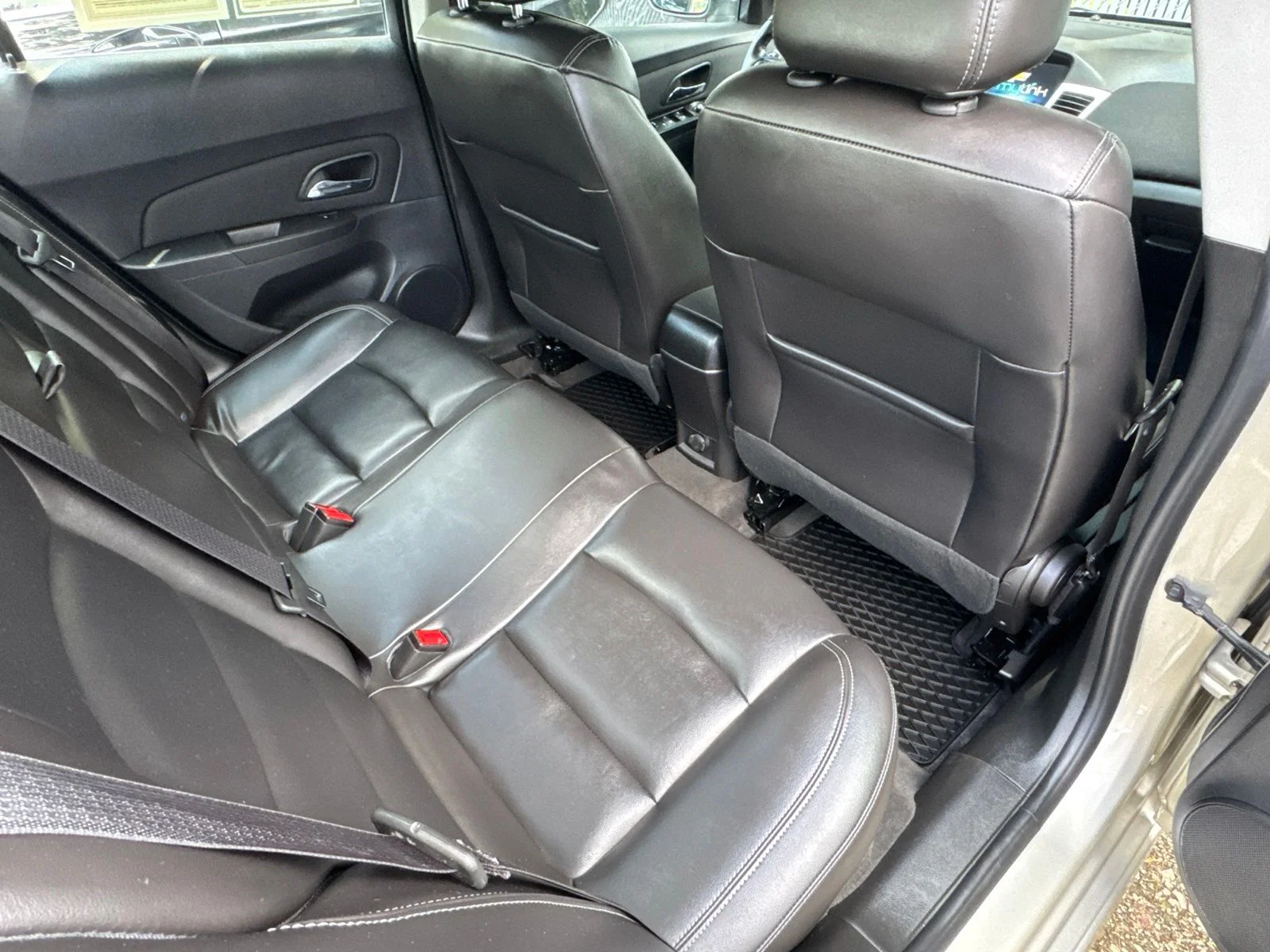 Used 2016 Champagne Silver Chevrolet LTZ image 7