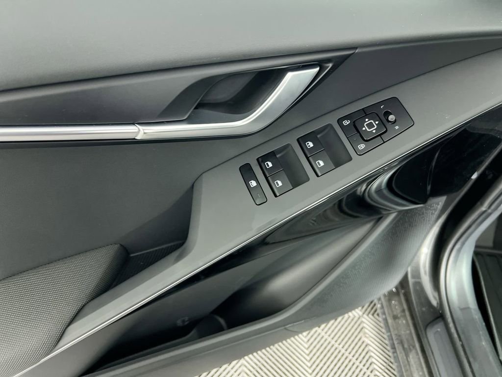 New 2026 Interstellar Gray Kia WIND image 12