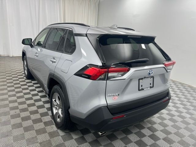 Used 2023 Silver Toyota XLE image 6