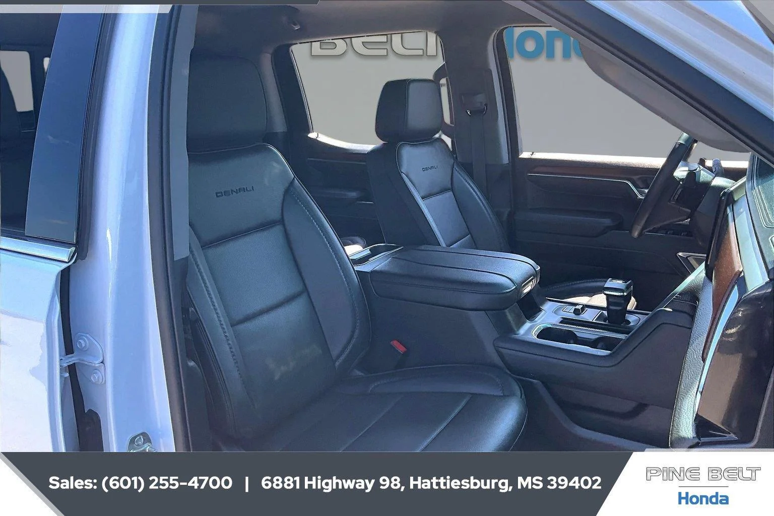 Used 2026 Glacier White Tricoat GMC Denali image 6