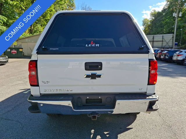 Used 2017 White Chevrolet LT image 6