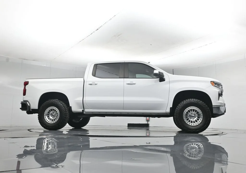 Used 2023 White Chevrolet LT image 50