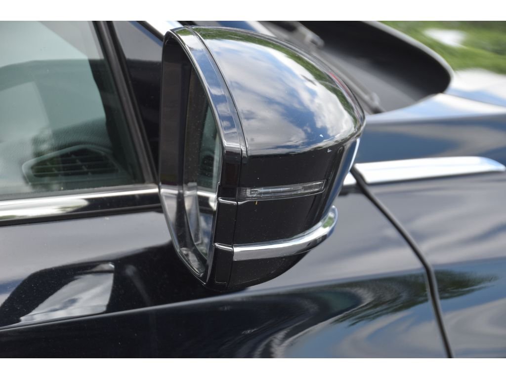 Used 2022 Majestic Black Pearl Acura w/Technology Package image 30