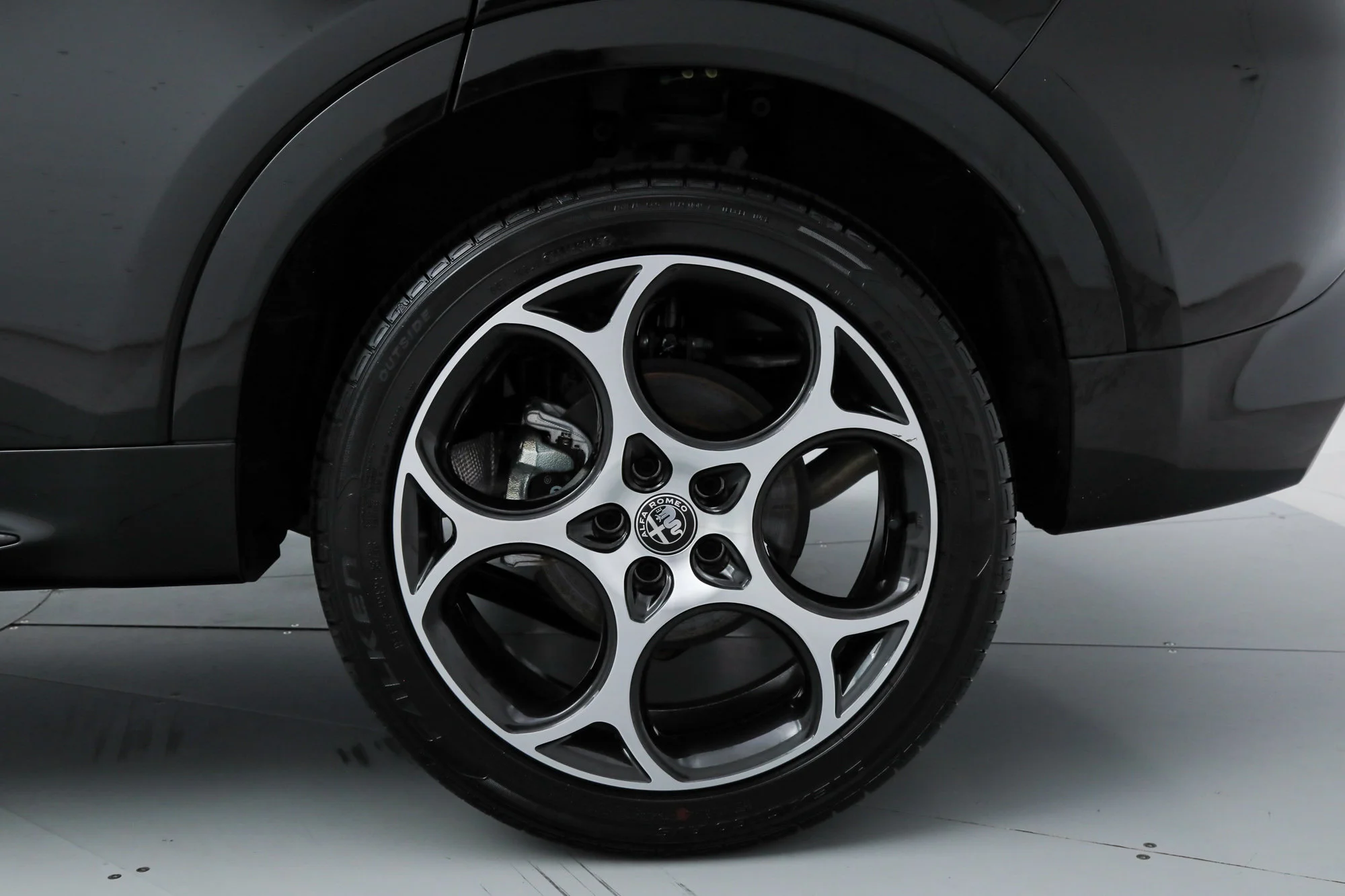 2025 Alfa Romeo Tonale Base - Photo 19