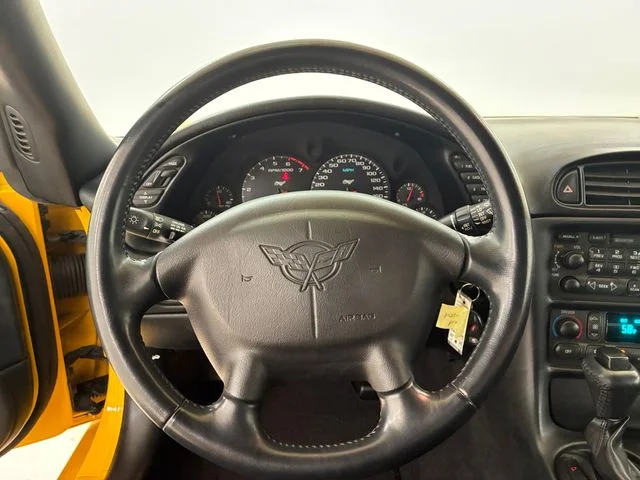 Used 2003 Yellow Chevrolet CONVERTIBLE image 17