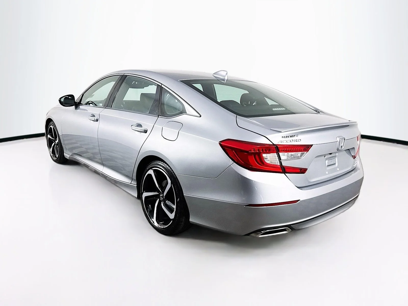 Used 2020 Silver Honda EX image 6
