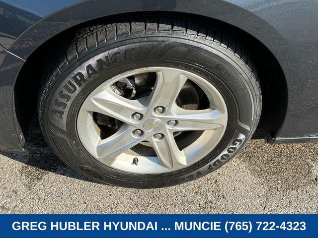 Used 2019 Gray Chevrolet LS image 12