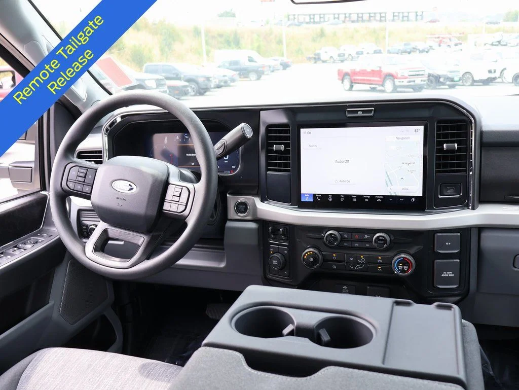 2026 Ford F-250 Super Duty XLT - Photo 13