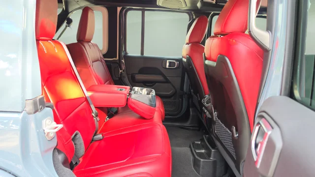 Used 2024 Anvil Clear Coat Jeep Rubicon 392 image 36