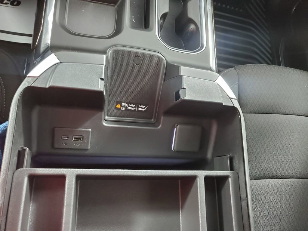 New 2026 Black Chevrolet LT image 31