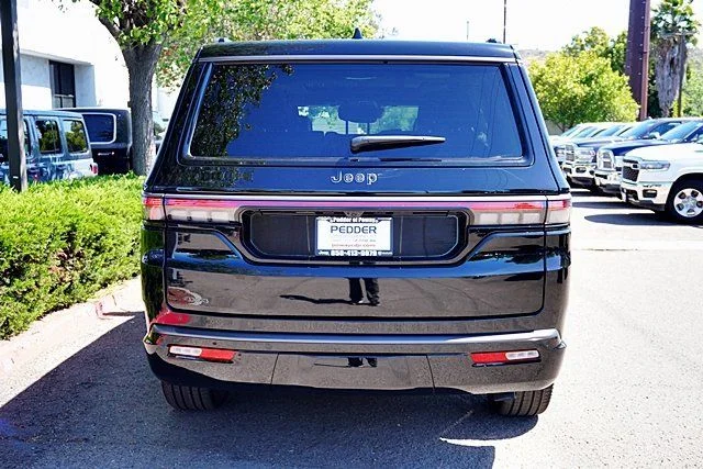 New 2026 High Gloss Black Jeep Limited Reserve image 9