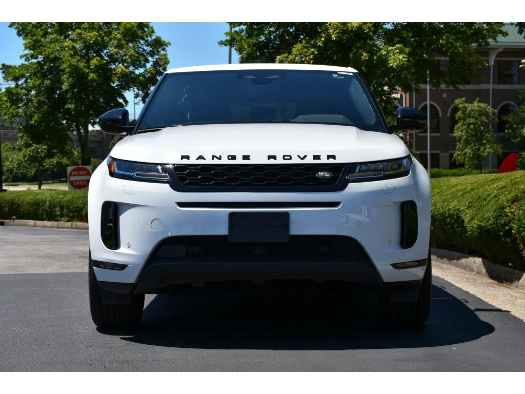 Used 2023 Fuji White Land Rover S image 9