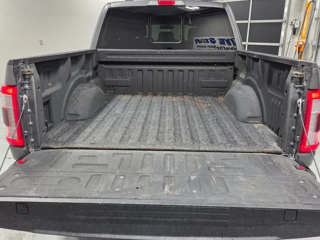 Used 2023 Gray Ford Lariat image 11