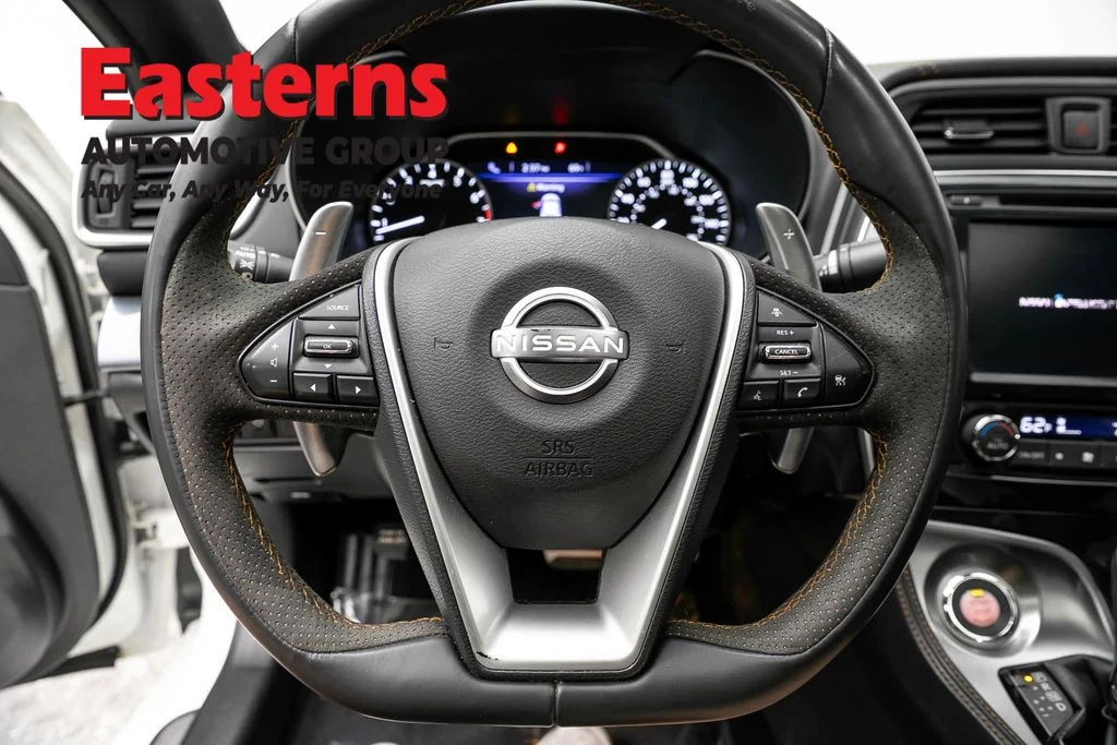 Used 2023 White Nissan SR image 10