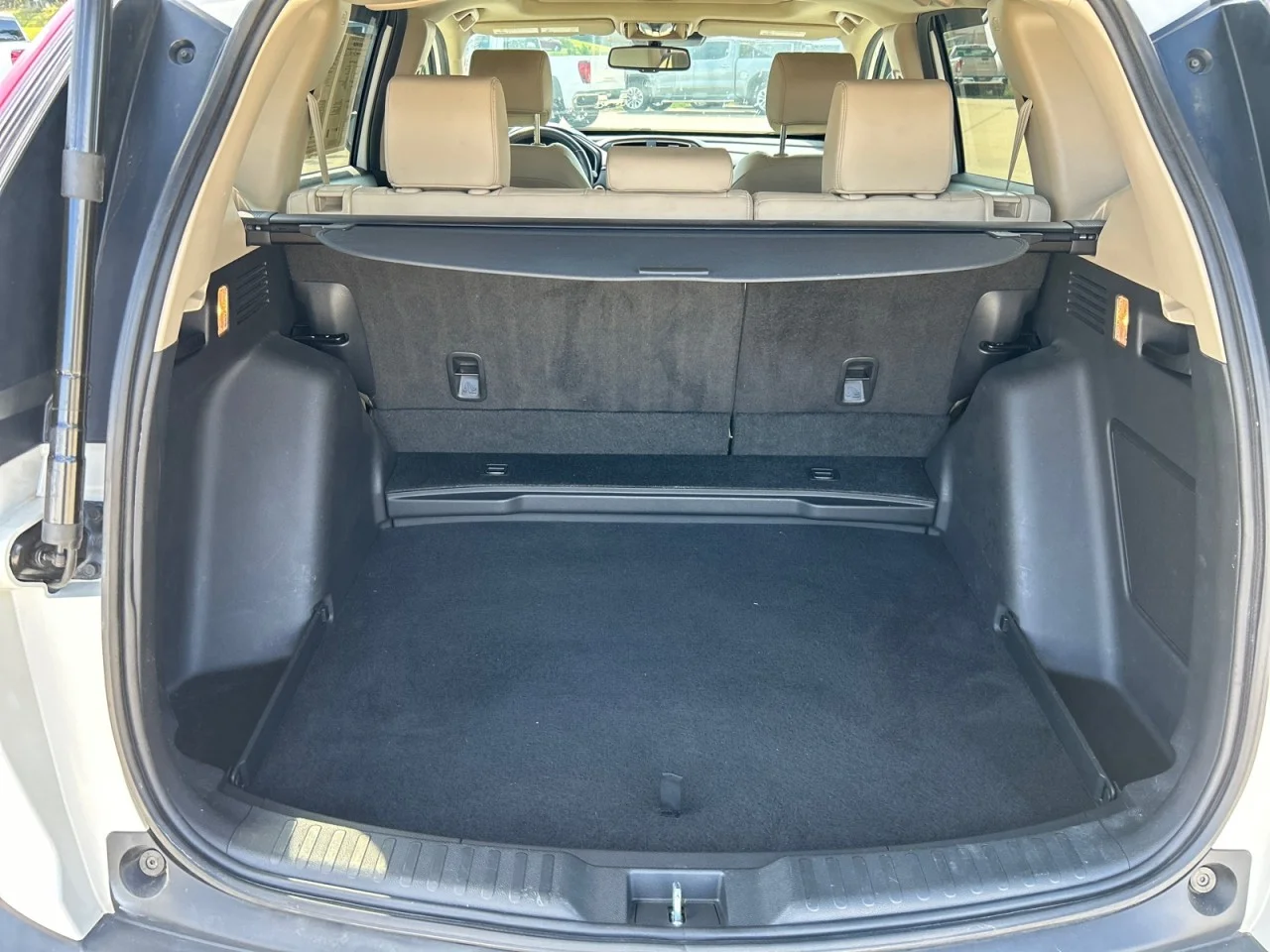 Used 2021 White Honda Touring image 7