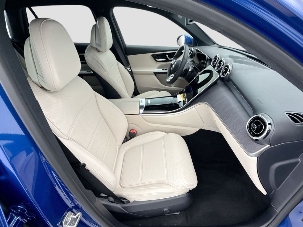 New 2026 Starling Blue Metallic Mercedes-Benz GLC 300 image 19