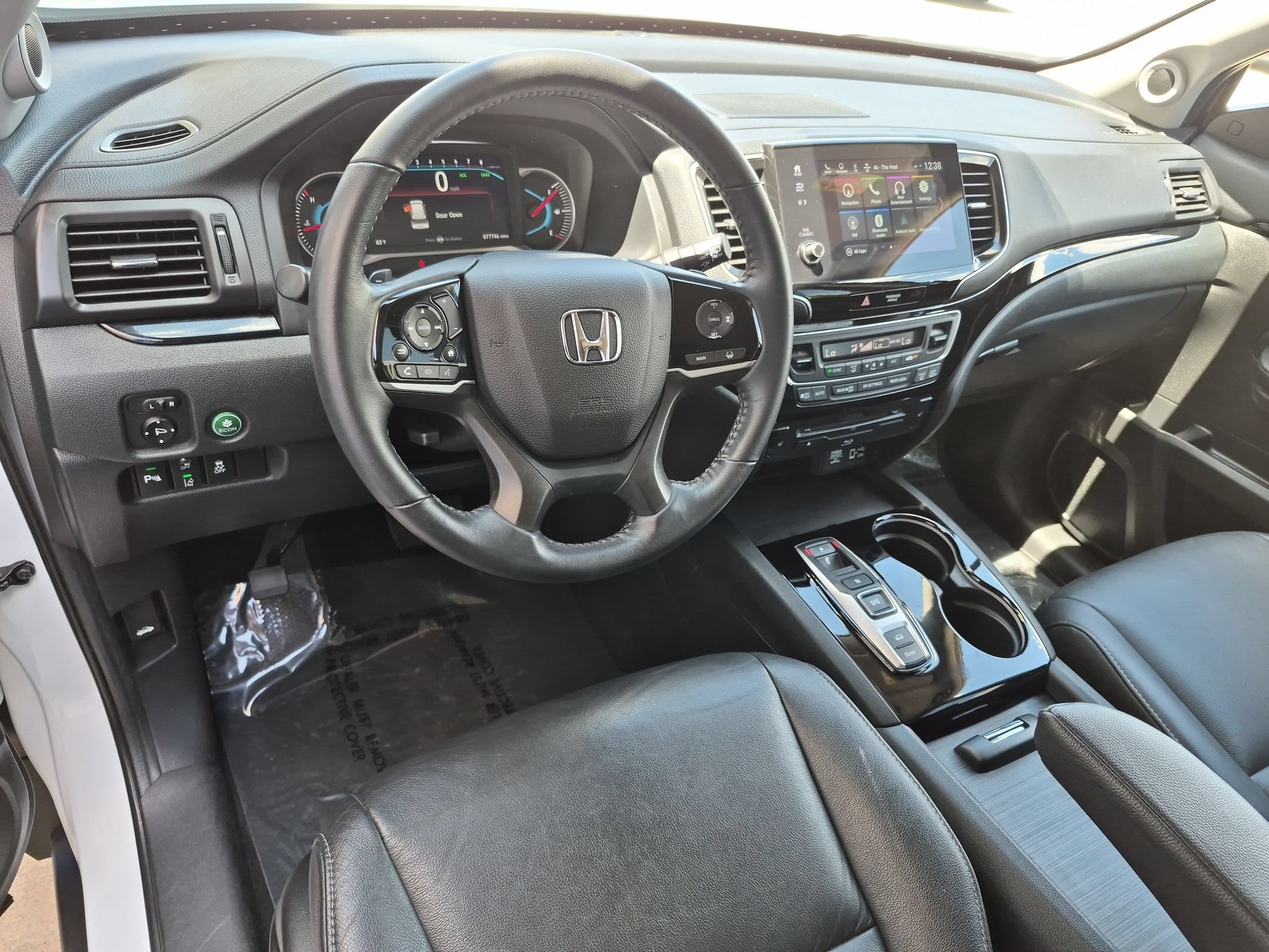 Used 2022 White Honda Touring 7-Passenger image 10