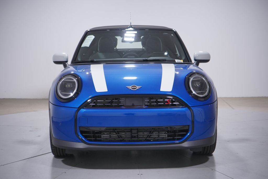New 2026 Blue MINI Signature Plus image 4