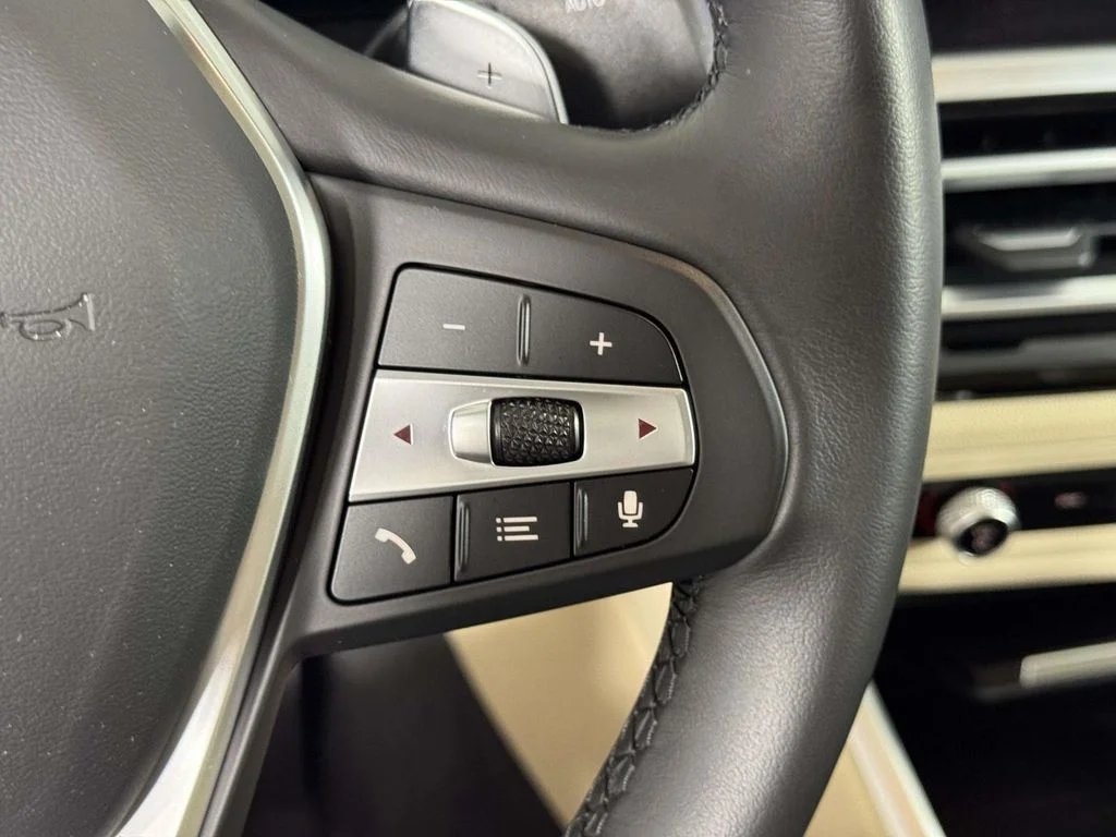 Used 2024 White BMW 330i xDrive image 23