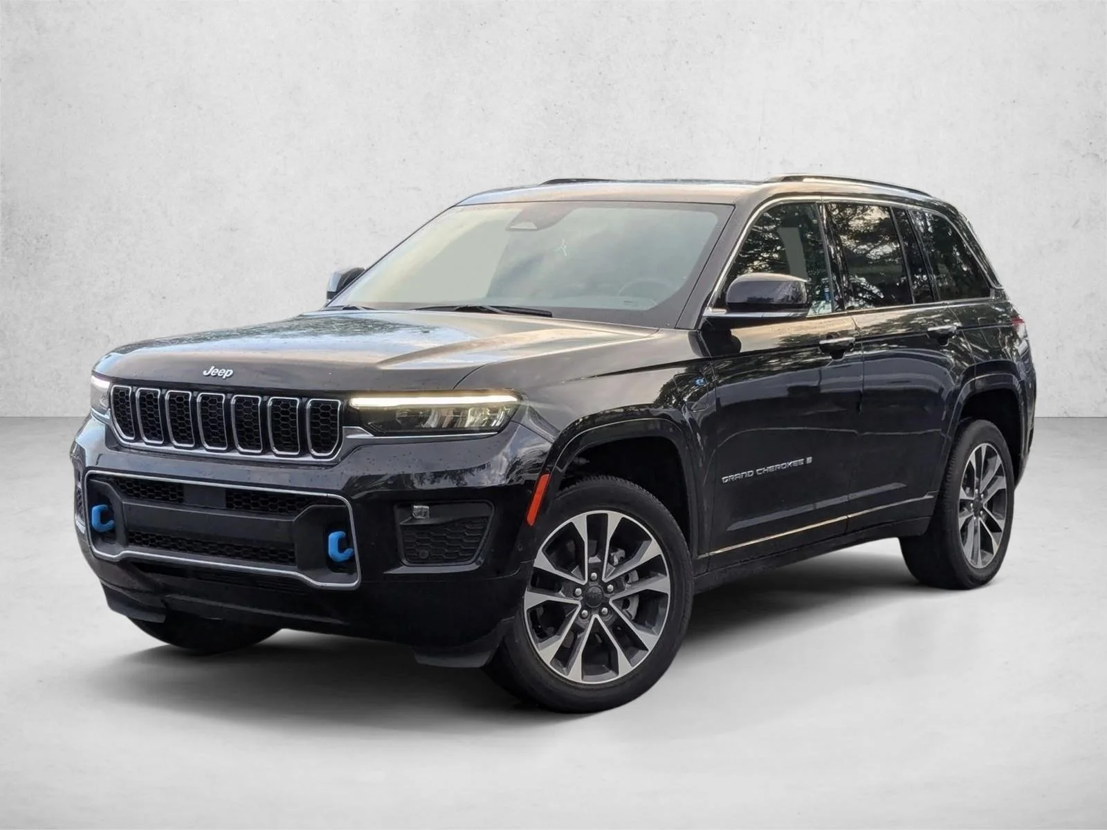 Pre-Owned 2022 Jeep Grand Cherokee 4xe Overland Sport Utility in