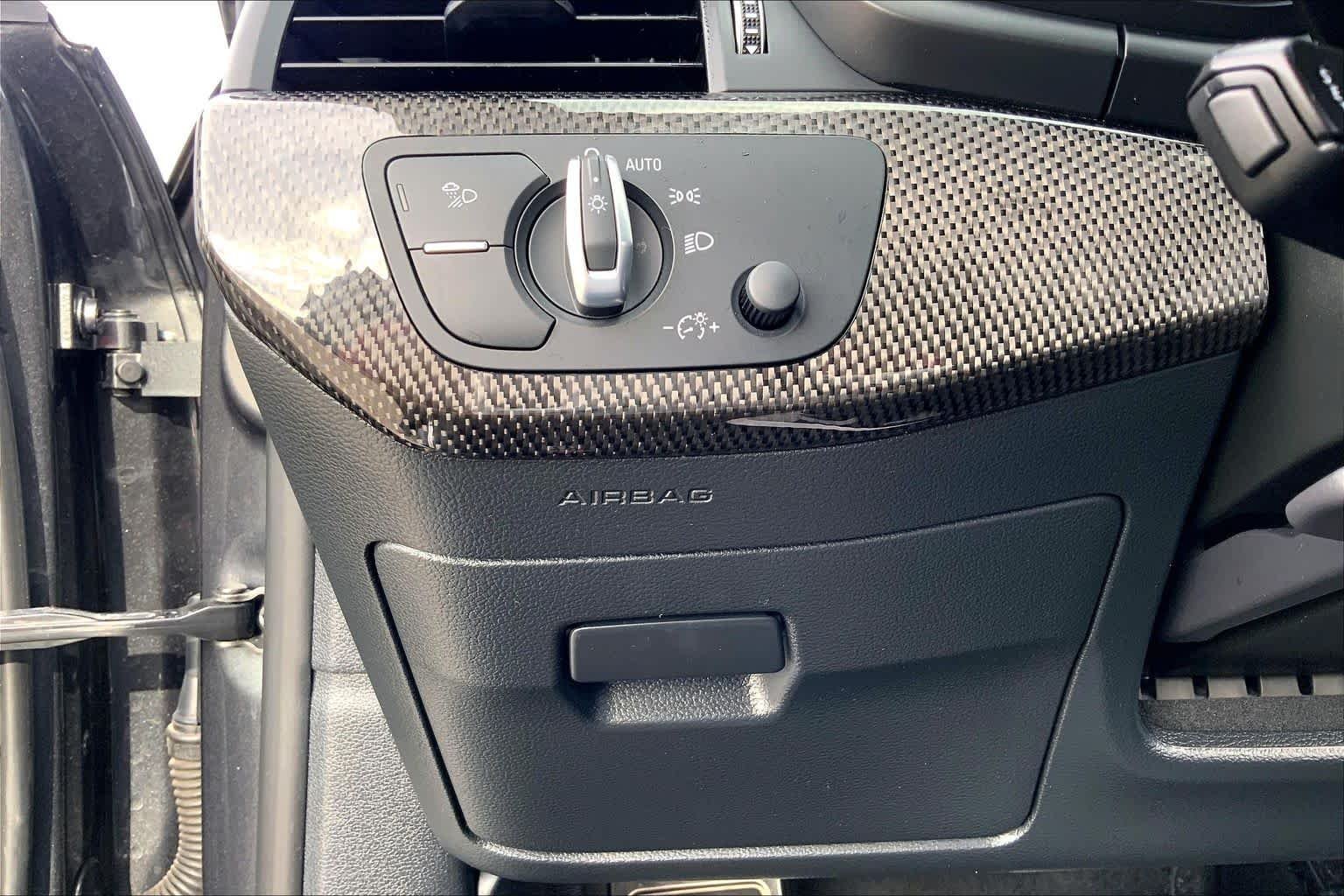 Used 2022 Daytona Gray Pearl Effect Audi Premium Plus image 33