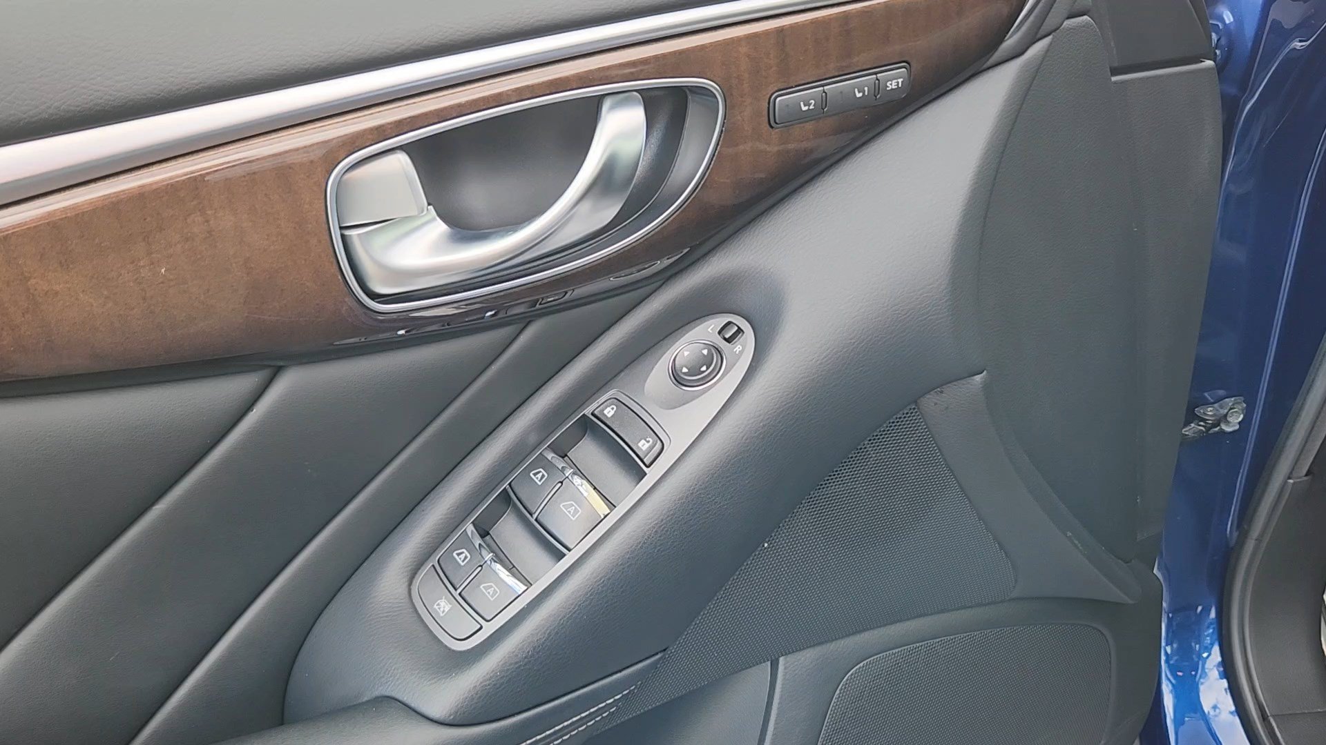 2016 INFINITI Q50 Red Sport - Photo 7
