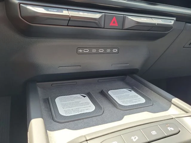 New 2027 Glacial White Pearl Kia X-Line EX image 24
