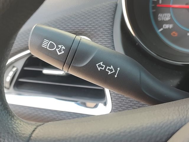 Used 2018 Blue Chevrolet LT image 22