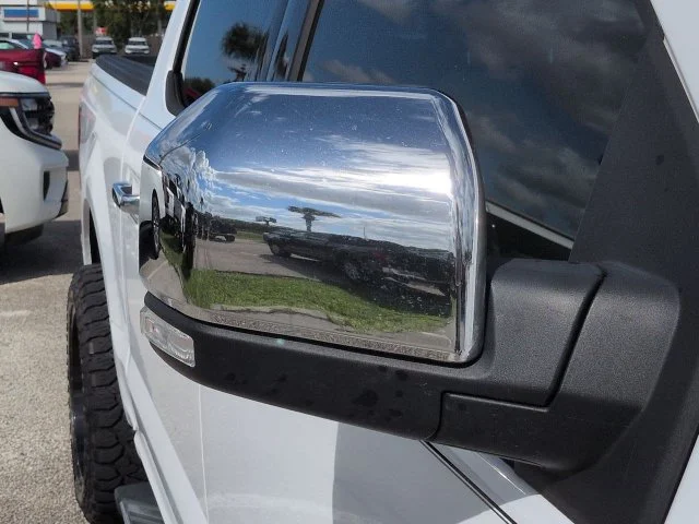 Used 2017 Oxford White Ford XLT image 12