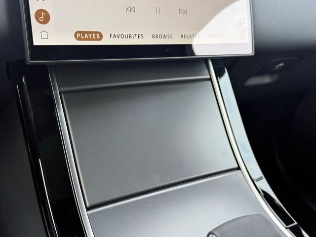 2026 Land Rover Range Rover Velar S - Photo 24