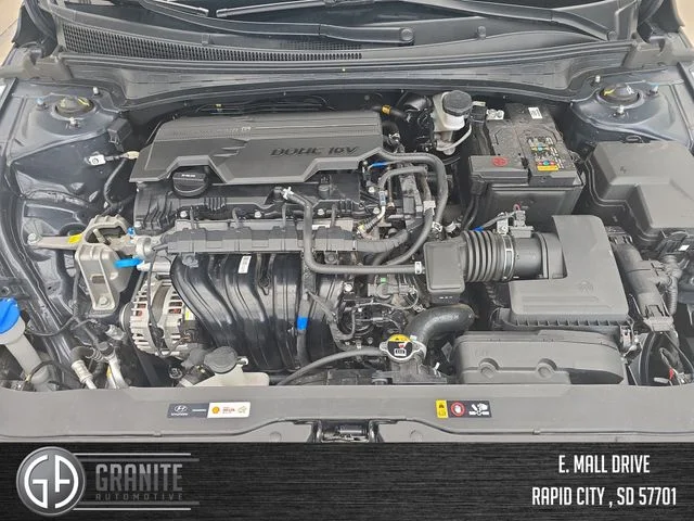 2025 Hyundai Elantra SEL - Photo 22