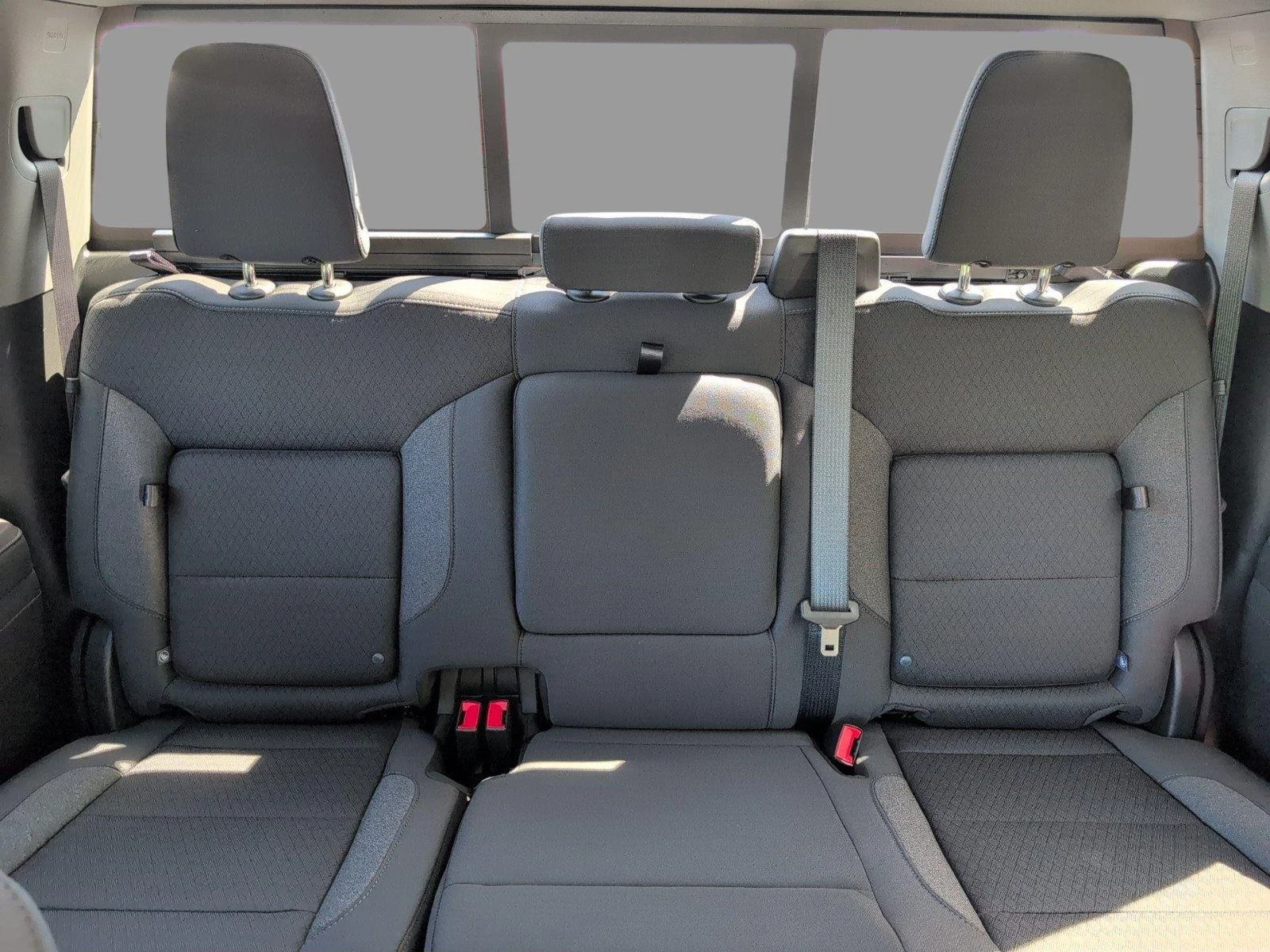 New 2026 Onyx Black GMC Elevation image 31