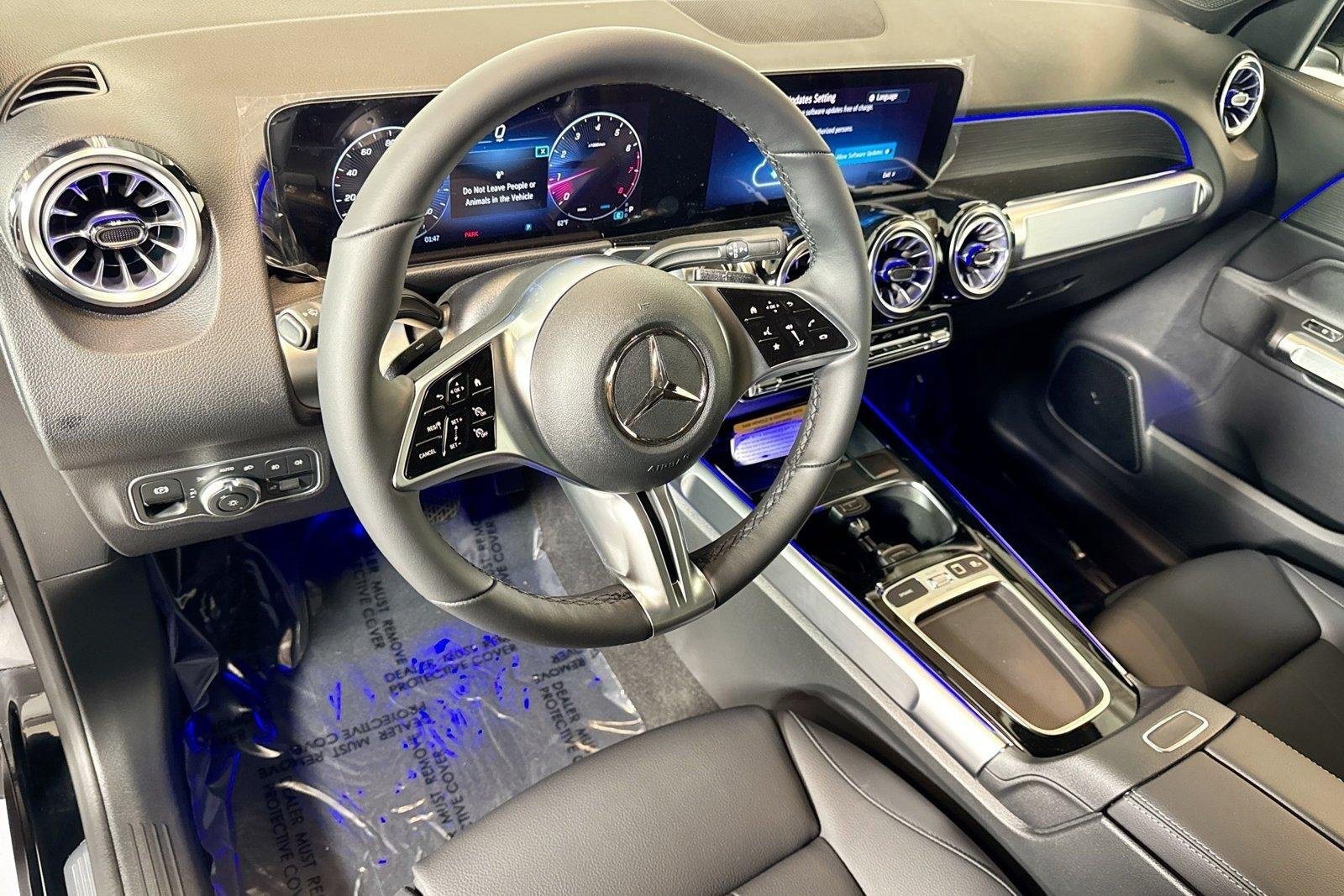 New 2026 Night Black Mercedes-Benz GLB 250 image 9