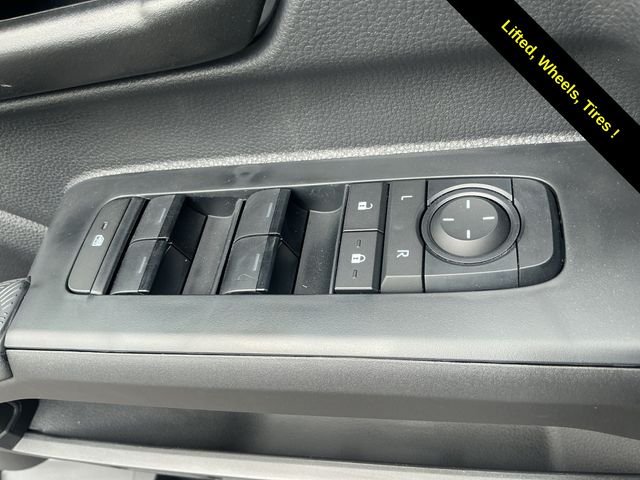 2026 Toyota Tacoma SR5 - Photo 29