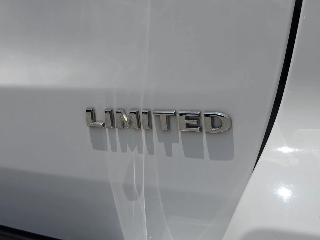 Certified Used 2021 Bright White Clearcoat Jeep Limited image 11