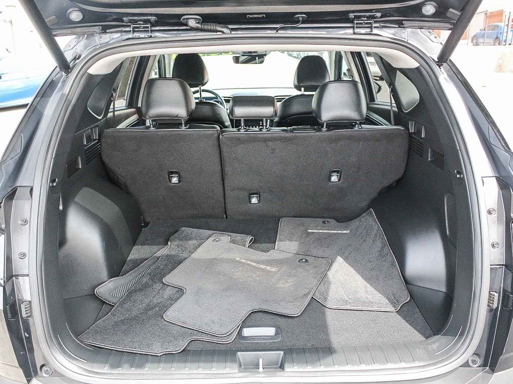 Used 2024 Black Hyundai Limited image 28
