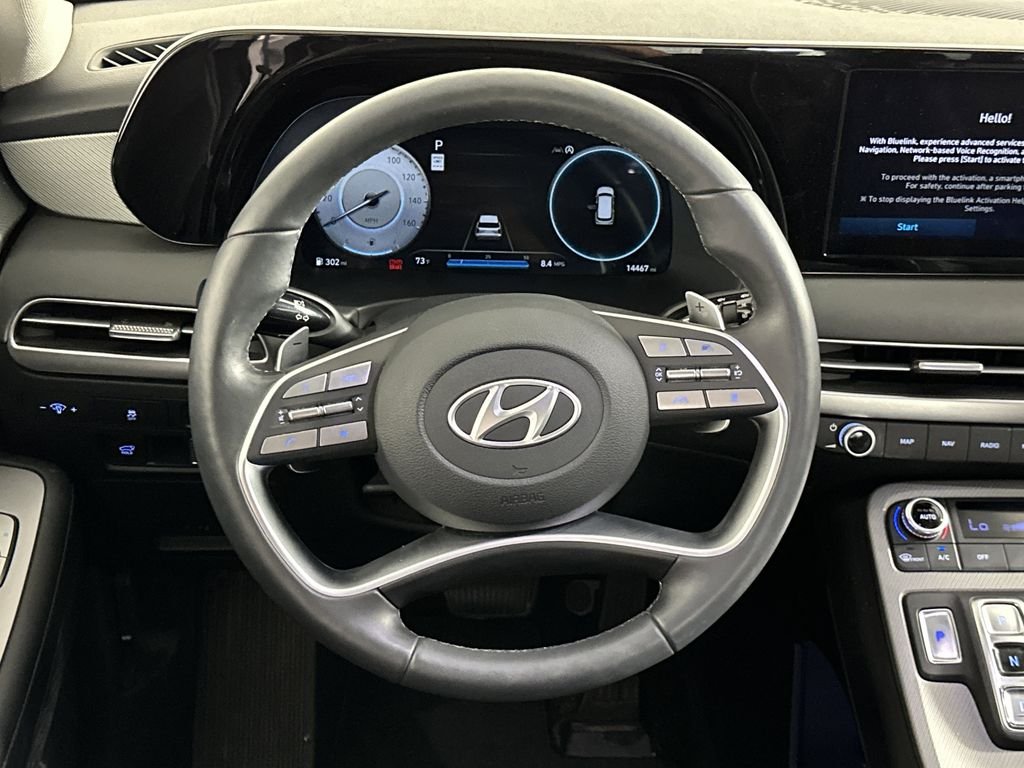 Used 2025 Hyper White Hyundai SEL Premium image 14