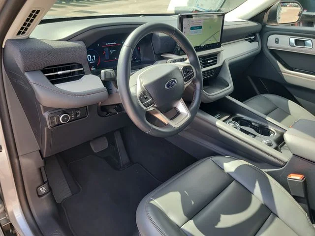 Used 2025 Silver Ford Active image 21