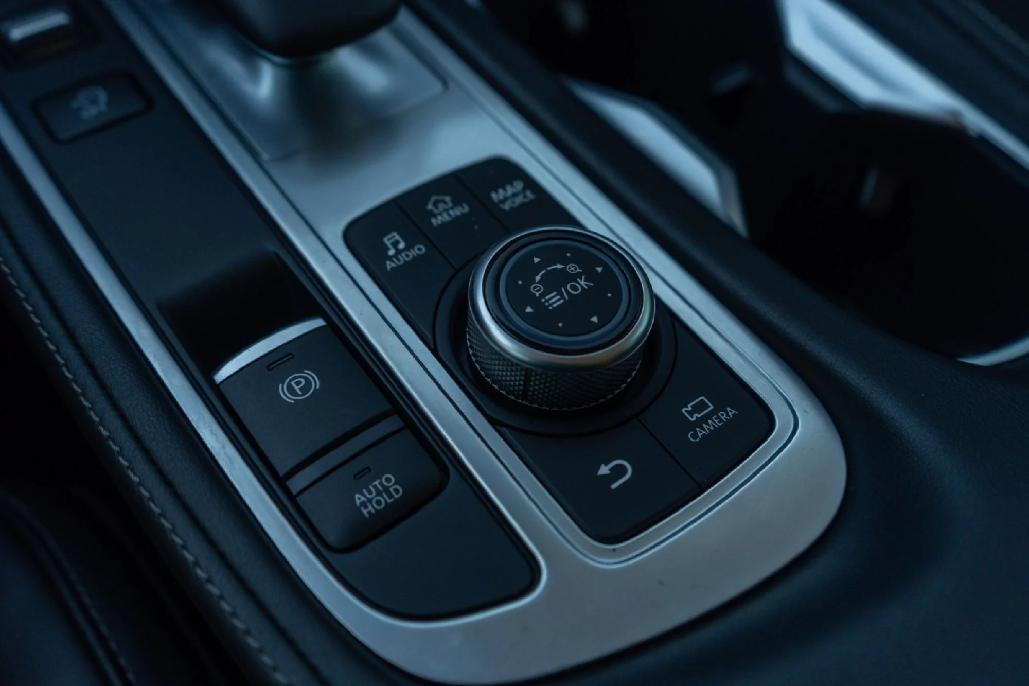 2025 INFINITI QX60 LUXE - Photo 14