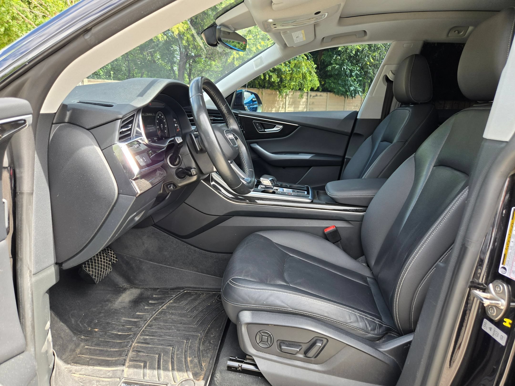 Used 2021 Black Audi Premium Plus image 10