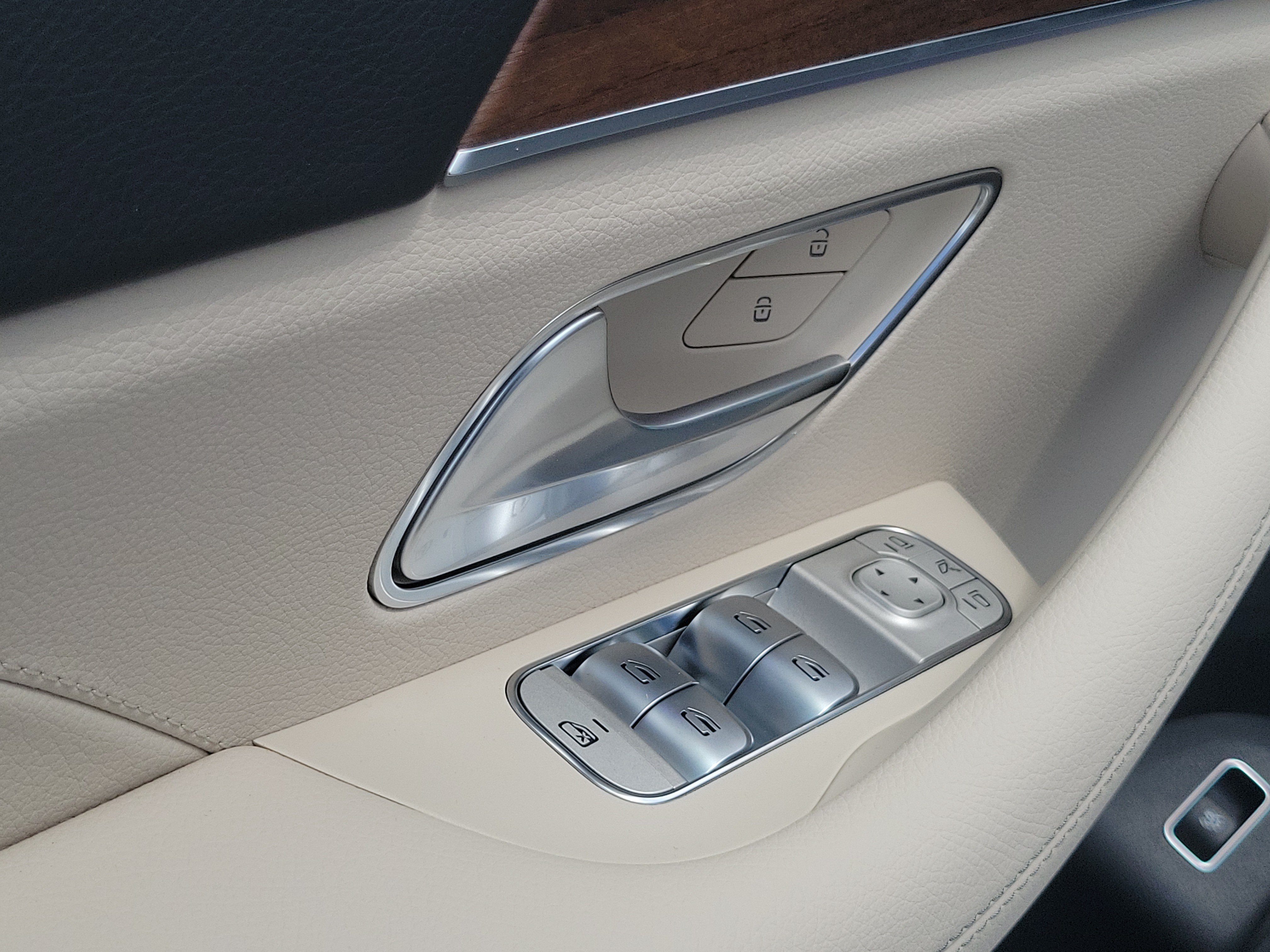 New 2026 Polar White Mercedes-Benz GLS 450 image 54