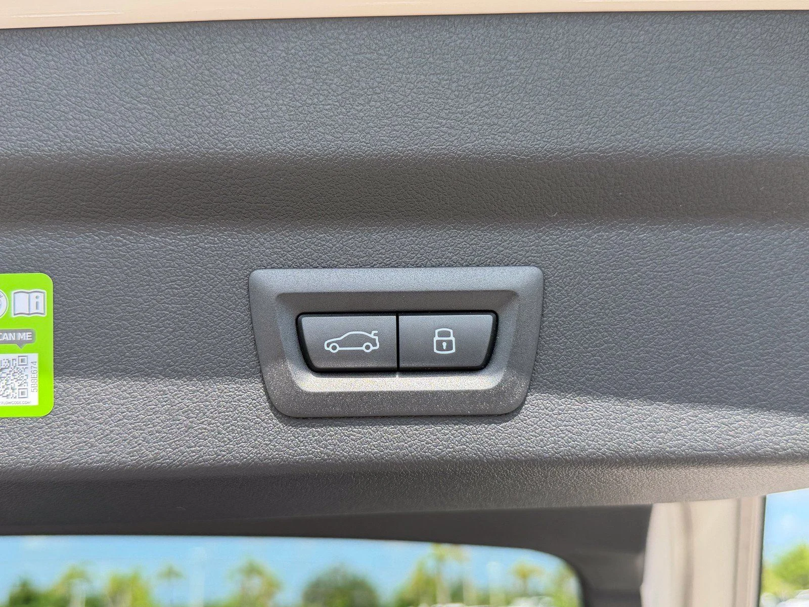 New 2026 Dune Grey Metallic BMW xDrive28i image 12