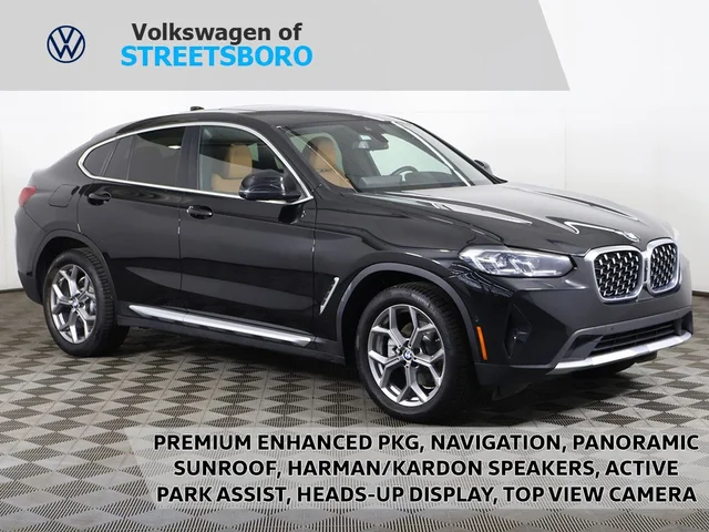 2024 BMW X4 xDrive30i