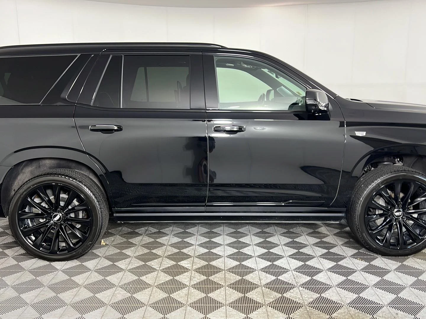 Used 2025 Black Raven Cadillac 4WD Sport Platinum image 7