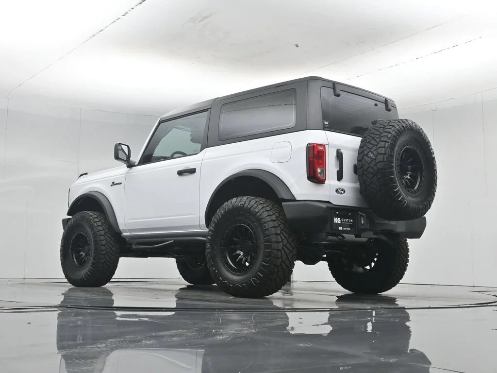 New 2026 Oxford White Ford Base image 48