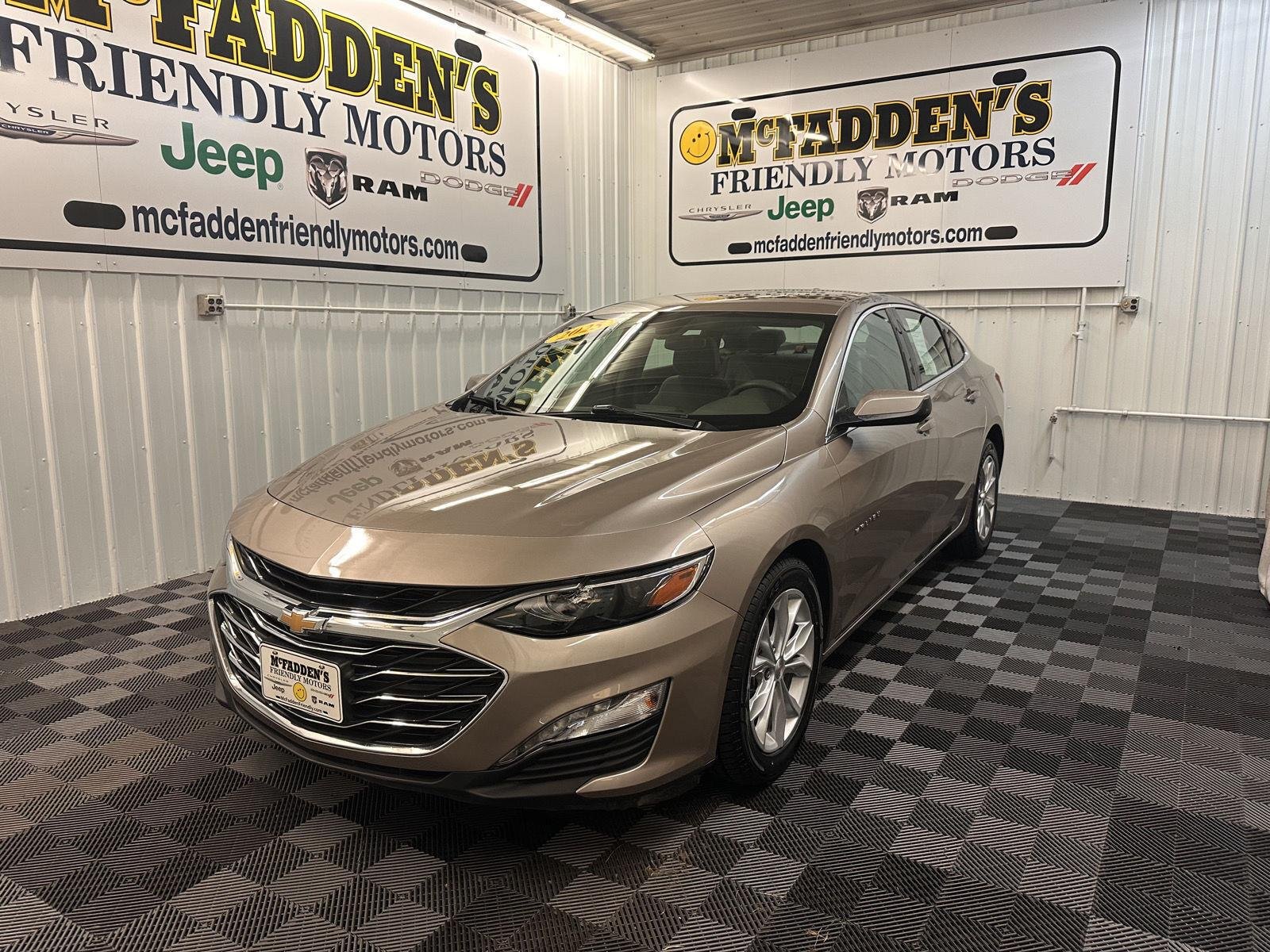 Used 2025 Mineral Gray Metallic Chevrolet LT image 7