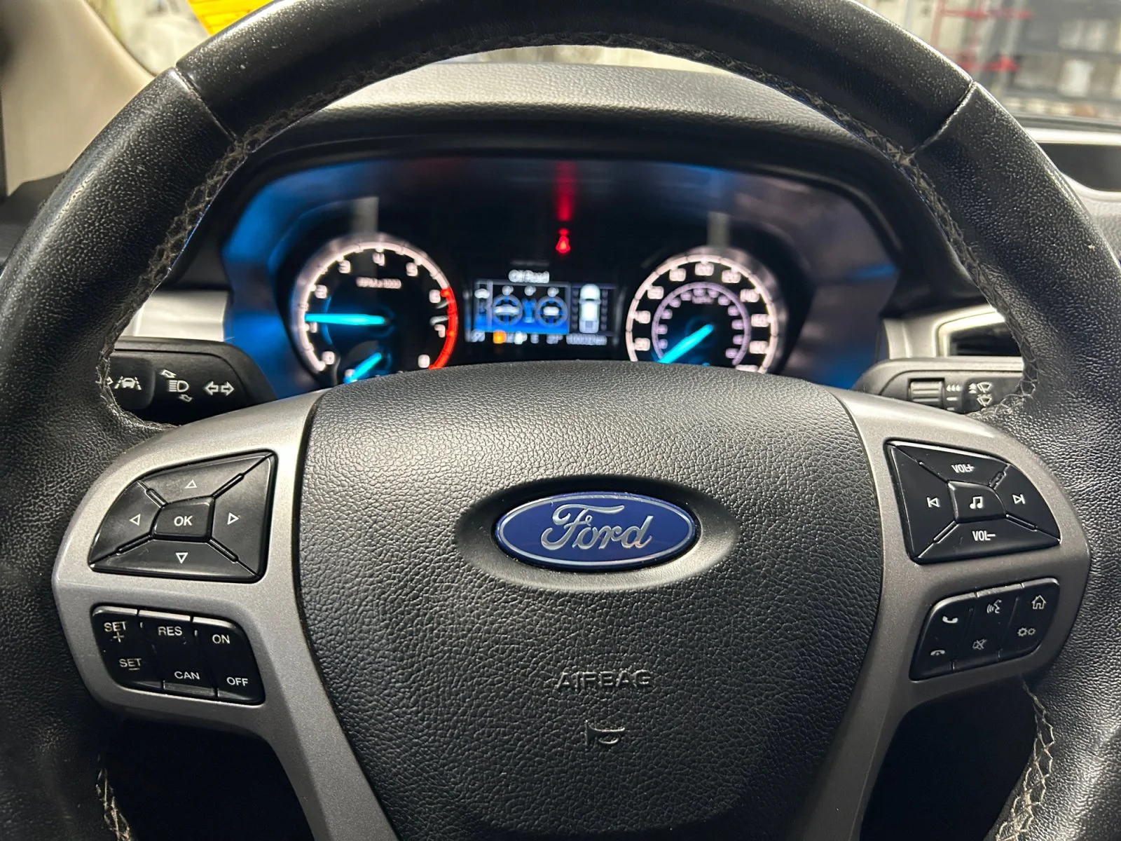 Used 2022 CACTUS GREY Ford XLT SuperCrew image 21