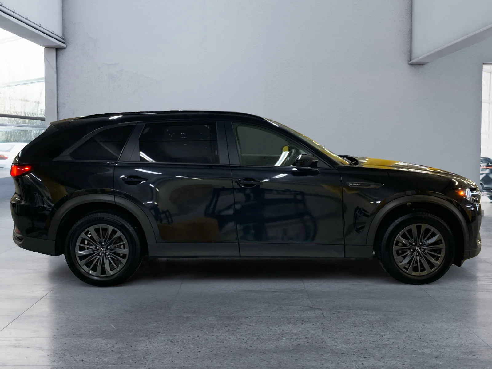 Certified Used 2025 Jet Black Mica Mazda GS-L image 6