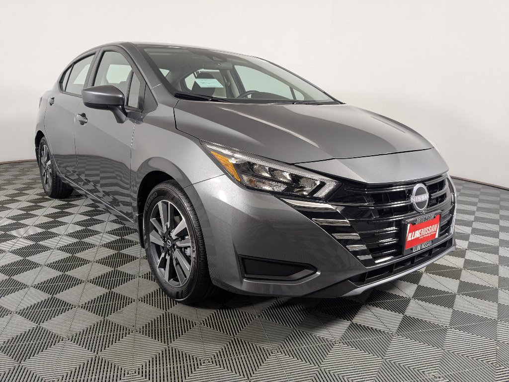 2025 Nissan Versa 1.6 SV CVT's photo