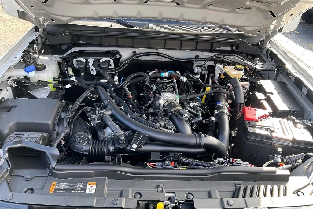 New 2026 Avalanche Gray Ford Outer Banks® image 9